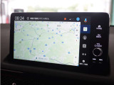 ◆Google マップ◆運転中も音声だけで安全に目的地設定ができます。交通状況の変化をリアルタイムに反映し、最適なルートをご案内します。