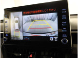 バックガイドモニターで、後方を確認しながら安心して駐車することができます。運転初心者も熟練者も必須の機能ですよ!