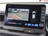 【バックカメラ】駐車が苦手な方でも安心してお乗りいただけます。リバース連動で画面が切り替わるのでとっても便利です。
