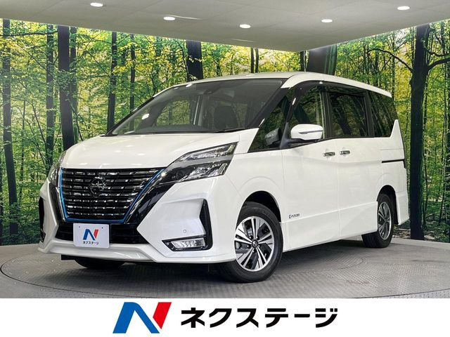 セレナ 1.2 e-POWER ハイウェイスターV 