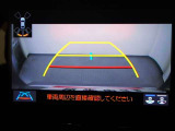 狭い駐車場や立体駐車場などもリアルに映るバックガイドモニター付でラクラク駐車♪