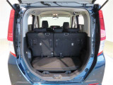 開口部が広く荷物の積み下ろしが楽々なトランクルームです◎