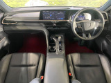 クラウンクロスオーバー 2.5 G アドバンスト レザー パッケージ E-Four 4WD 