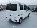 愛車を大切に乗って頂くために、ボディコーディングの施工をお勧めしております。輝くクルマになり日頃の手入れも簡単です。メンテナンスキット・施工証明書付きます。