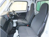 北海道日産オリジナルの「美CAR中」システム!!専門の商品化センターにて1台1台安全と安心、そして綺麗なクルマをお客様のお手元へお届けする為、特別に仕上げております。