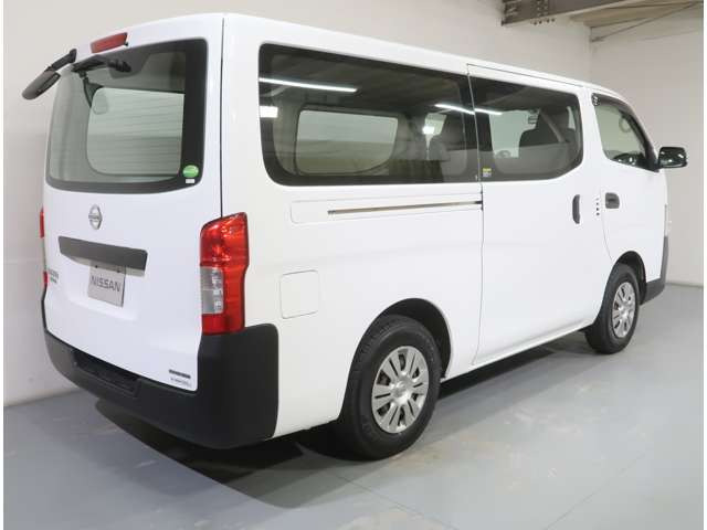 日産 NV350キャラバン 2.5 DX ロング ディーゼル 4WD の中古車詳細