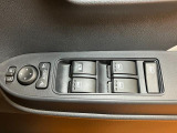 電動格納ミラー、パワーウインドウ