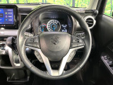 【純正革巻きステアリング】上質な革を使用することで、手にしっかり馴染みとても運転しやすいハンドルです♪