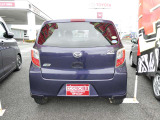初めての中古車購入でも安心。専門スタッフが丁寧にご説明します。