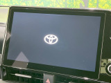 【10.5インチナビ】高級感とインパクトのある大画面ナビを装備。各種オーディオ操作はもちろん、スマホ連携もできる利便性の高いナビです♪