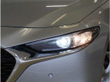 【LEDヘッドライト】省電力で長寿命の明るく運転しやすいLEDヘッドランプです。明るく照らすので暗い夜道からお客様を守ってくれます。お近くの広島マツダまでお越しください。