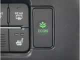 ECONスイッチの効果とあなたの運転で、クルマと力をあわせ「燃費向上=ガソリン代の節約=CO2 削減」のチャレンジをお楽しみください。