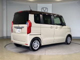 ご納車までの期間ですが、県内のお客様は1、2週間、県外のお客様は2、3週間ほどでご納車が可能となります。ただし、お支払いや書類の状況によっては多少の前後もありますので、その際には何卒ご了承下さい。