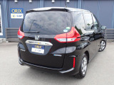リヤビューの画像になります。オリックス認定中古車には、ご購入後も安心してお乗りいただくために、独自の「オリックス認定中古車保証」をお付けしています。