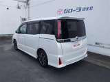 当社の中古車はすべてお支払総額表示で掲載中!納車前の整備費用は車両本体価格に含みます。隅々まで行き届いた整備と1年間距離無制限のロングラン保証が安全なカーライフをお届けいたします。
