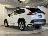 当社でご購入頂いた全ての車両はご納車前、エンジンオイル交換・ワイパーゴム・ブレーキ点検・調整・その他確認の上ご納車いたします。