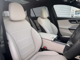 車種、年数、プランにて金利は変動致しますが、ローンシュミレーション作成も可能となりますので、お気軽にお申し付け下さいませ。