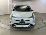 「中古車ハイブリッド保証」付。HV機構を無償で保証します。保証期間は、初度登録年月から10年目まで、またはロングラン保証が終わってから3年間。ただし累計走行距離が20万km以内