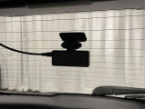 後方ドライブレコーダー装備!追突事故やあおり運転といった後方からのトラブルへの備えとなり、いざと言う時の強い味方です♪