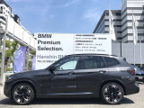 【拘りのFR】BMWが多く採用するFR車。ダイレクトでスポーティな加速感・シャープなハンドリングを実現。縦置きエンジンレイアウトにより、フラットで上質な乗り味です。