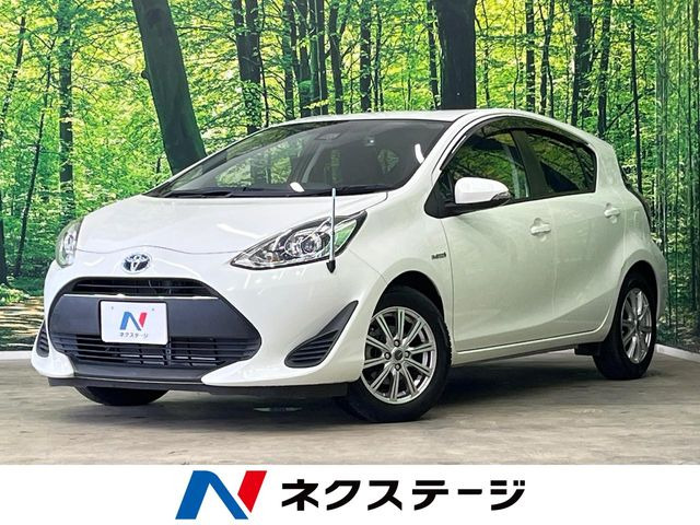 トヨタ アクア 