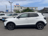 ロード・アシスタンス・サービス》 24時間365日、お客様のカーライフをサポートします。バッテリー上がり、キーの閉じ込み等対応いたします。
