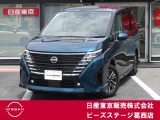 鮮やかなボディ色、ターコイズブルー