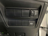 オートマチックハイビーム機能付きで、対向車や歩行者の有無を感知し、自動でハイビーム・ロービームの切り替えをします。