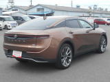 展示されているお車は全台1年間のトヨタロングラン保証が付いて参ります。最長3年間の保証をお付けすることも可能ですので、どのエリアに住むお客様でも安心して保証をお受けすることができます!