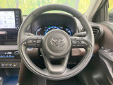 インテリアに合わせたデザインのステアリングは、運転される方のことも考え、運転しやすい形状、大きさです。是非一度、実際に触ってお確かめください。