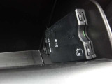 助手席グローブボックス内にETC車載器も付いてます!
