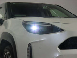 高輝度で点灯速度が速く、しかも消費電力の少ないLEDヘッドライトが装備されています!LEDの明るい光が走行中の視界の確保をサポートして、夜のドライブがより楽しく安全に運転できます♪