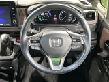 【ステアリングスイッチ】運転中、前方から目線をそらすことなく、オーディオ等の操作が可能な便利機能!安心&快適なドライブを演出してくれます♪