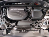 【ご納車前点検】BMW認定中古車は100項目の箇所を徹底的にチェック致します。機械的な箇所や電気系、コンピューターなどをご納車前に点検し、交換基準に達した部品は全て新品に修理返品した後にご納車致します。