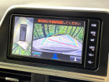 【パノラミックビューモニター】専用のカメラにより、上から見下ろしたような視点で360度クルマの周囲を確認することができます☆死角部分も確認しやすく、狭い場所での切り返しや駐車もスムーズに行えます。
