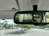 ★自動防眩式ルームミラー★後続車のヘッドライトの眩しさを軽減してくれます!