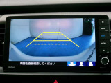 バックビューモニター搭載で駐車もカンタン目安線が表示されるので駐車時に便利です