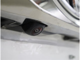 バックカメラが付いているので後方確認が非常にしやすいです。今や運転初心者も熟練者も必須装備!ついていて損はないですね♪