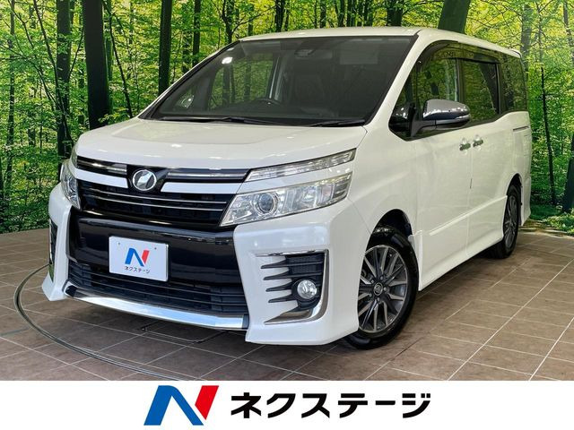 トヨタ ヴォクシー 