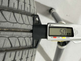 夏タイヤの残り溝は5.0mmです。スリップラインからは3.4mmとなっております。