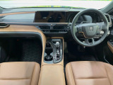 クラウンスポーツ 2.5 Z E-Four 4WD 