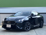 【BMWの伝統】BMWのお車は、&ldquo;駆け抜ける歓び&rdquo;を意識し、走行の安定性とコーナリングの良さを追求し、思い通りにハンドルの操作可能です。