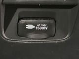 【1500Wアクセサリーコンセント】消費電力1500Wまでの家電が使えます。キャンプやスポーツ・アウトドアでのアクティビティはもちろん、災害・停電の際に大活躍♪
