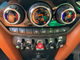 お支払いはMINIバリューローン(残価設定型ローン)がございます。お客様のご要望をお伺いし、お客様に合ったプランをご案内致します。ボーナス払いの併用可。お気軽にご相談下さい。