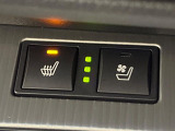 【シートヒーター&ベンチレーション】夏場は涼しい風でお尻や背中の熱やムレを防ぎ、冬はエアコンよりも早く温まってポカポカに!季節を問わず快適に過ごせます。