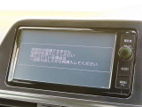 純正ナビを装着。(DVD・フルセグTVの視聴、Bluetoothの接続可能)