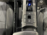 シフト連動パーキングブレーキ&オートブレーキホールド機能付きで運転が快適に&hellip;♪