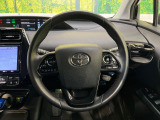 【純正革巻きステアリング】上質な革を使用することで、手にしっかり馴染みとても運転しやすいハンドルです♪