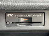 【ETC】高速道路の料金所をストレスなく通過!話題のスポットやサービスエリアに多い「スマートIC」利用時は必須のアイテムです。当店でセットアップを実施、ご納車当日からすぐにご利用いただけます!