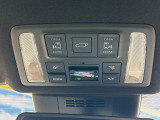 【両側スライドドア】駐車場で隣の車との間隔が狭く乗りにくい時、スライドドアなら安心!ドアオープン時も幅を取らず、開口部が広いので乗り降りがとっても簡単です。大きな荷物の出し入れも後席から可能♪